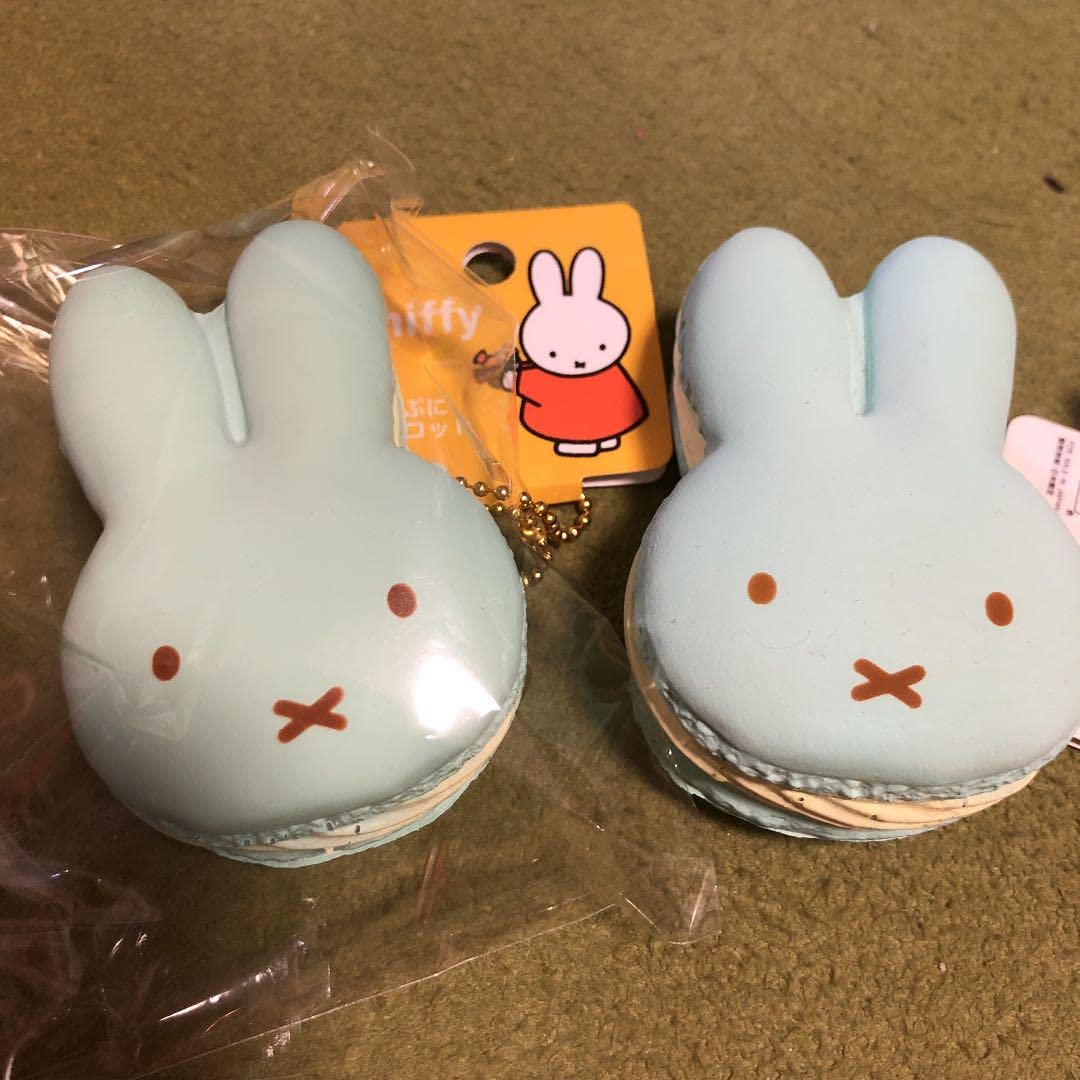 Amazon | ミッフィー ぷにぷにマスコット マカロン パン クッキー